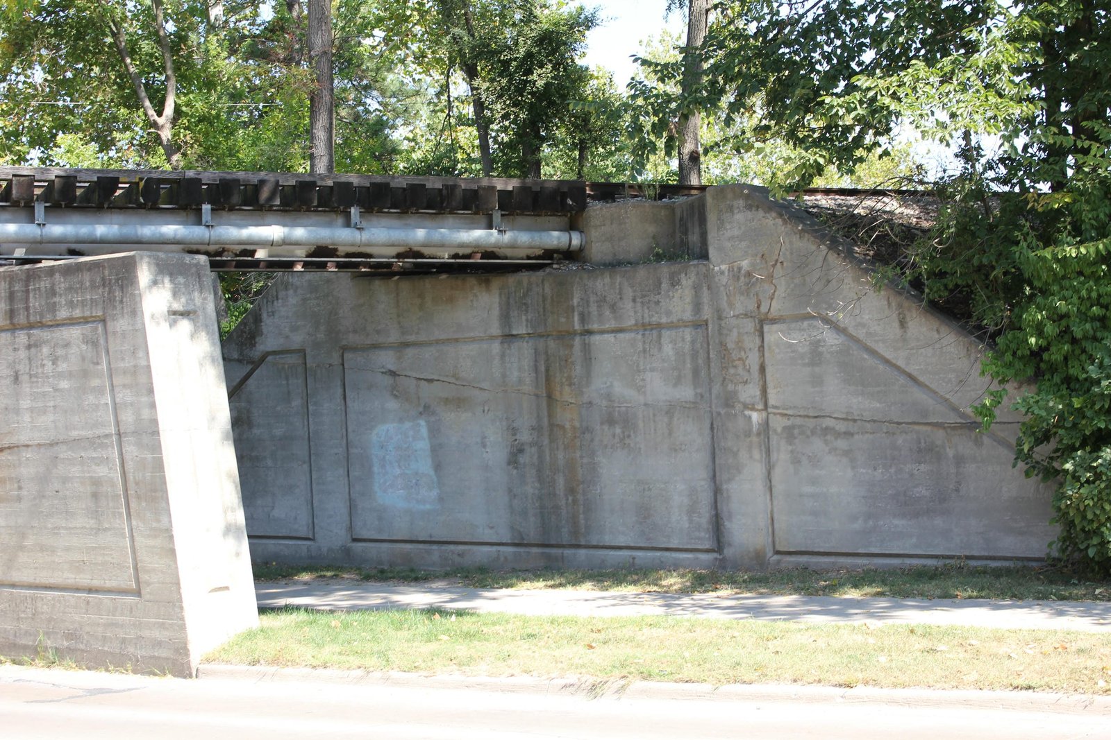 South abutment